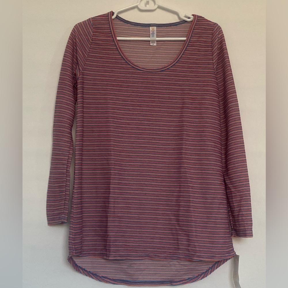 LuLaRoe Lynnae long sleeve blouse